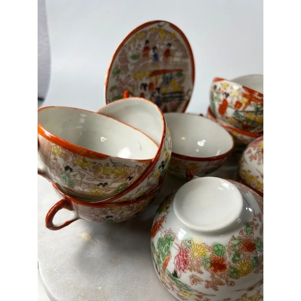 Vtg Japanese Eggshell Porcelain 11 TeaCups 1 Saucer Asian‎ Geisha Hand Painted